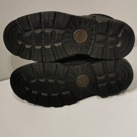 Ugg Australia Biltmore Chukka Men's Black Waterproof Boots - Picture 9 of 10